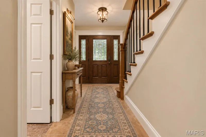 Decorating idea — 44 Wilderness Lane, Defiance, MO 63341