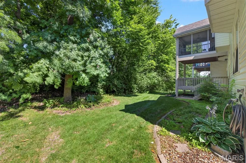 1627 Polar Drive, Wentzville, MO 63385 — listing photo 2 of 45
