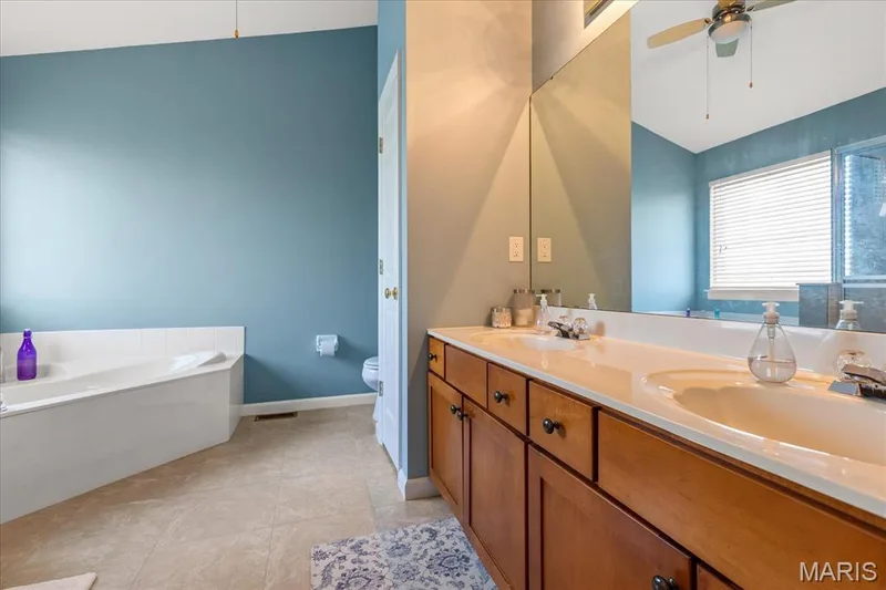 1205 Briarchase Drive, Lake St. Louis, MO 63367 — listing photo 6 of 48
