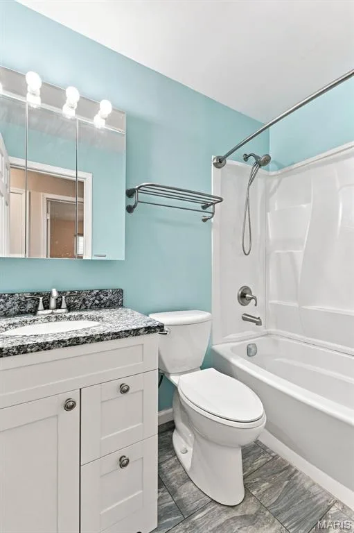 2nd Bathroom — 3927 Summerfield Parkway, St Charles, MO 63304