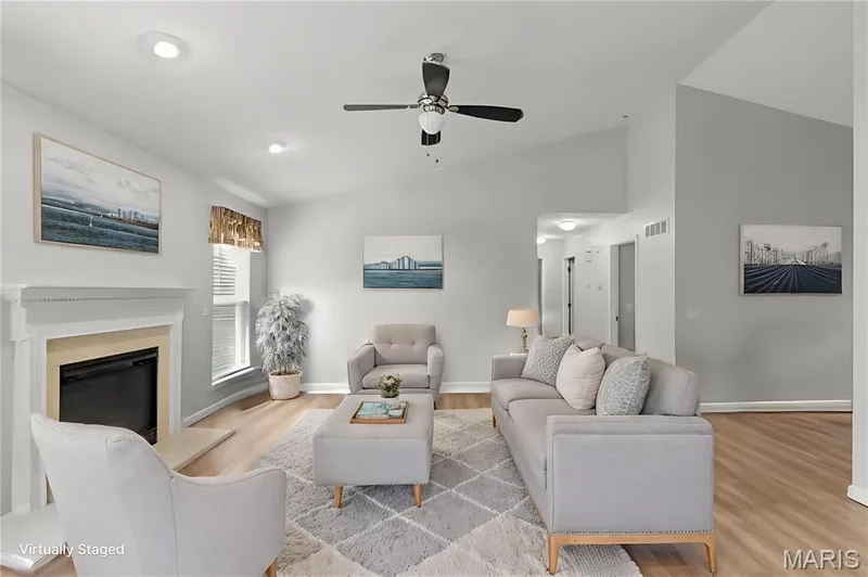 8085 Glen Arbor Drive, Lake St. Louis, MO 63367 — listing photo 3 of 54