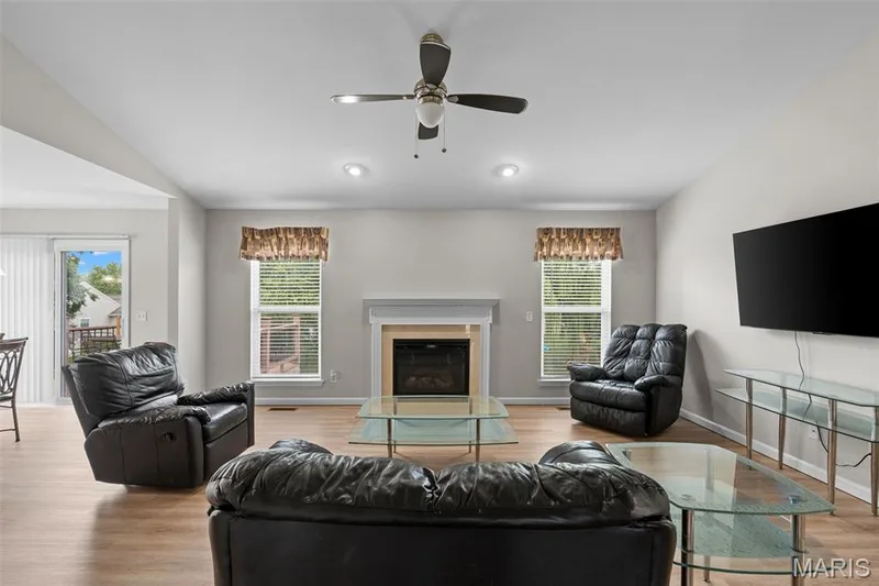Gas fireplace — 8085 Glen Arbor Drive, Lake St. Louis, MO 63367