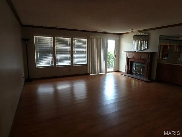 415 Shirley Ridge Drive #16, St Charles, MO 63304 — listing photo 5 of 25