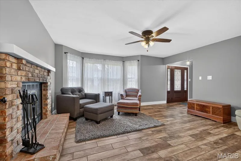 1191 Colby Court, St Peters, MO 63376 — listing photo 13 of 38