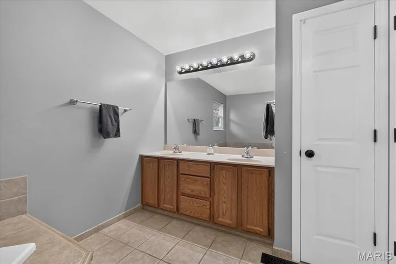 1191 Colby Court, St Peters, MO 63376 — listing photo 20 of 38