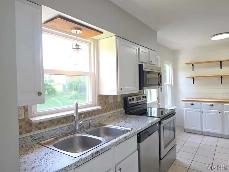 506 Cordes Street, O'Fallon, MO 63366 — listing photo 13 of 14