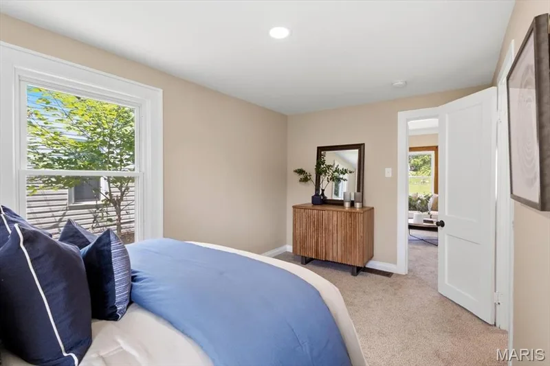 527 Emmons Avenue, St Charles, MO 63301 — listing photo 27 of 57
