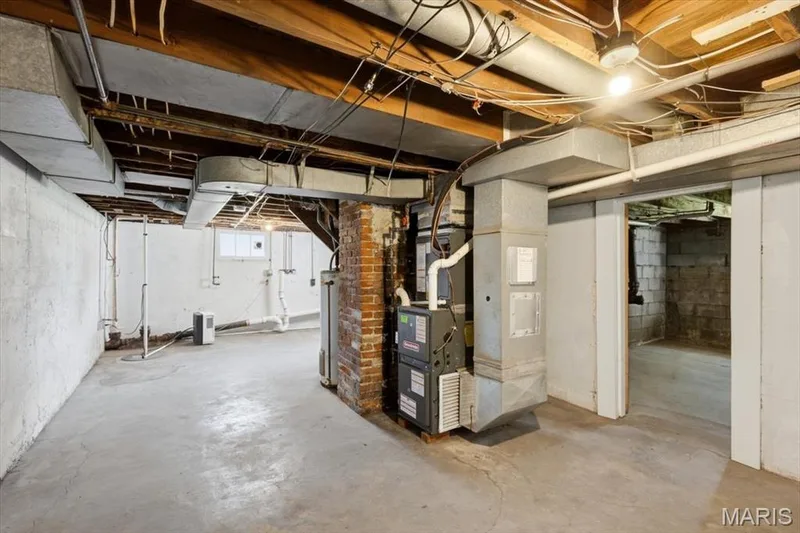 527 Emmons Avenue, St Charles, MO 63301 — listing photo 32 of 57