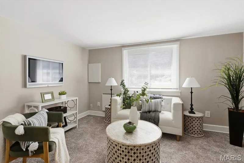 527 Emmons Avenue, St Charles, MO 63301 — listing photo 42 of 57