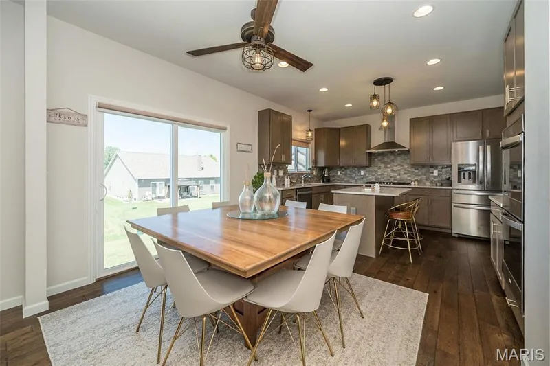 237 Mason Glen Drive, Lake St. Louis, MO 63367 — listing photo 14 of 39