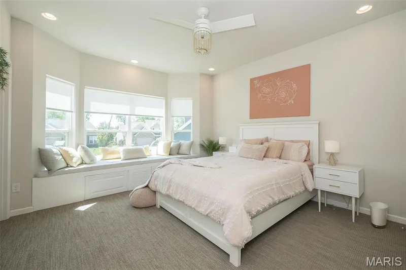 Main Floor Primary Suite — 237 Mason Glen Drive, Lake St. Louis, MO 63367