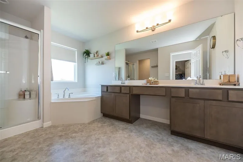 237 Mason Glen Drive, Lake St. Louis, MO 63367 — listing photo 21 of 39