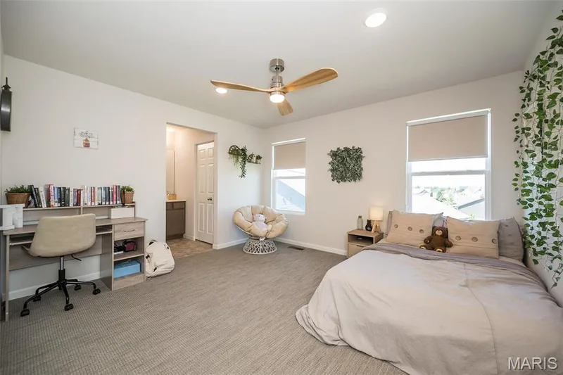4th Bedroom with Jack and Jill — 237 Mason Glen Drive, Lake St. Louis, MO 63367