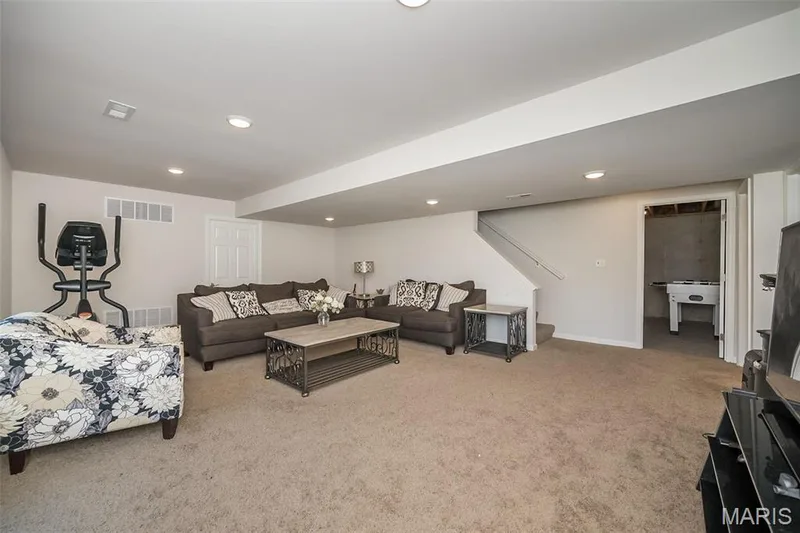 237 Mason Glen Drive, Lake St. Louis, MO 63367 — listing photo 33 of 39