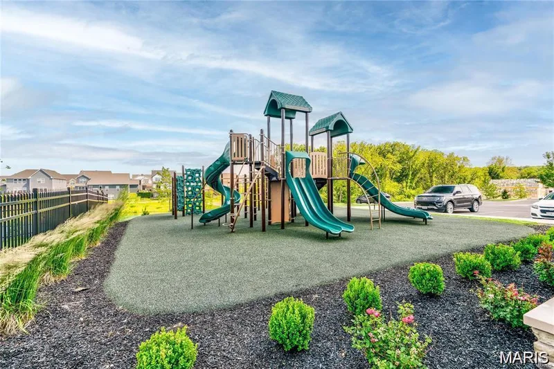 128 Mora Boulevard #450-505, O'Fallon, MO 63368 — listing photo 8 of 10