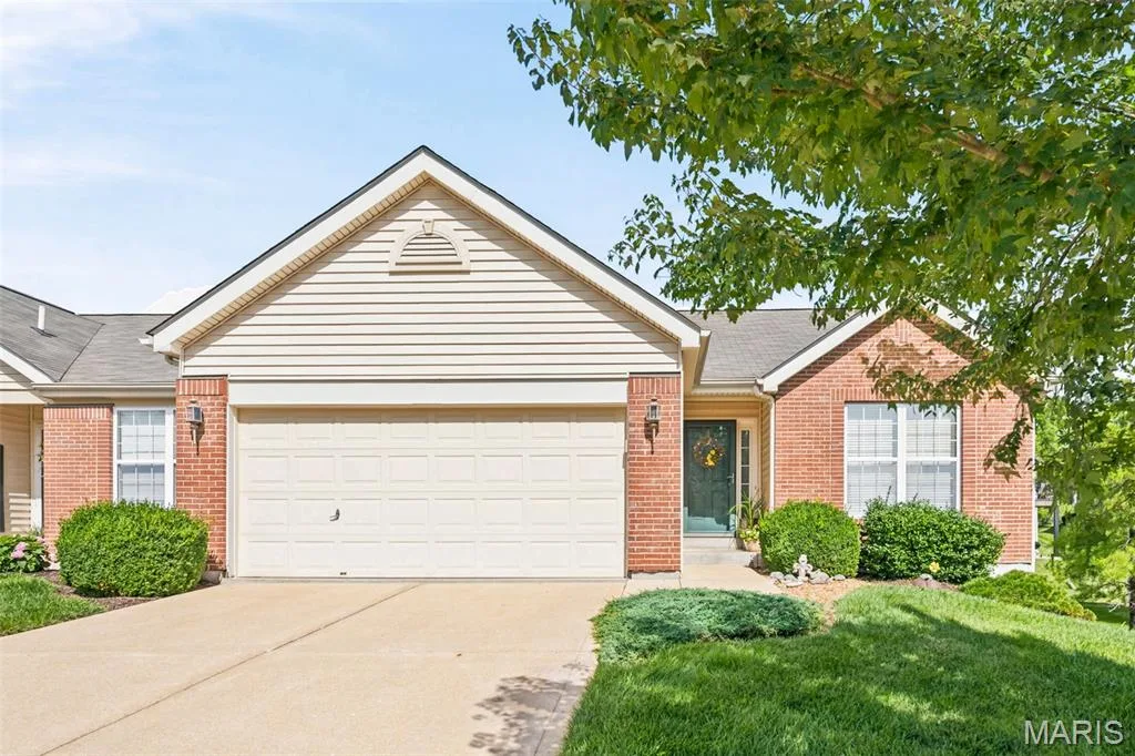 21 Turtle Creek Villas Drive #14R, O'Fallon, MO 63366 — listing photo 1 of 23