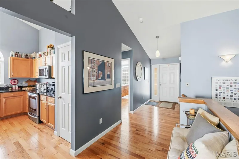 21 Turtle Creek Villas Drive #14R, O'Fallon, MO 63366 — listing photo 3 of 23