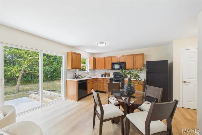 480 Flowering Magnolia Drive, O'Fallon, MO 63366 — listing photo 3 of 23