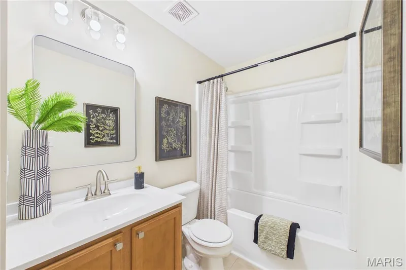 480 Flowering Magnolia Drive, O'Fallon, MO 63366 — listing photo 10 of 23