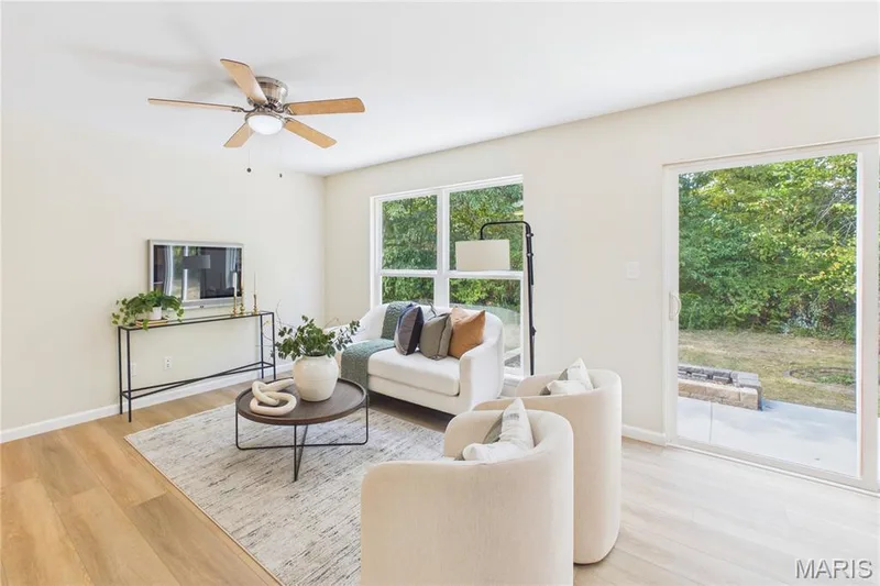 480 Flowering Magnolia Drive, O'Fallon, MO 63366 — listing photo 5 of 23