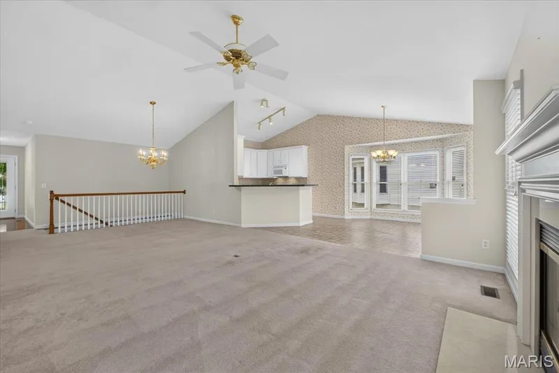 51 Huntgate Drive #9A, St Peters, MO 63376 — listing photo 11 of 32