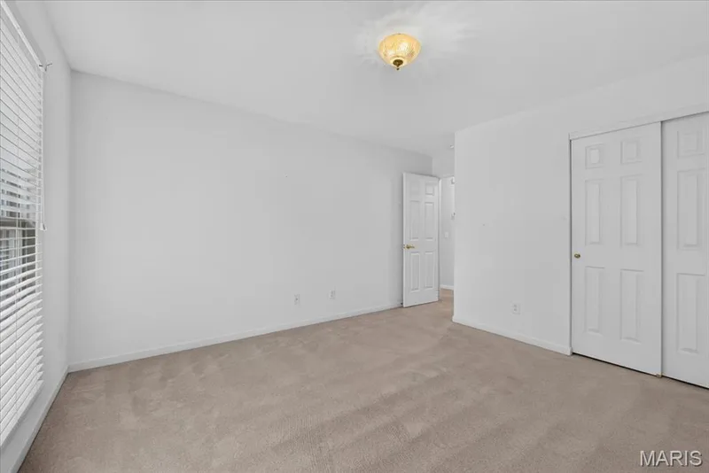51 Huntgate Drive #9A, St Peters, MO 63376 — listing photo 15 of 32