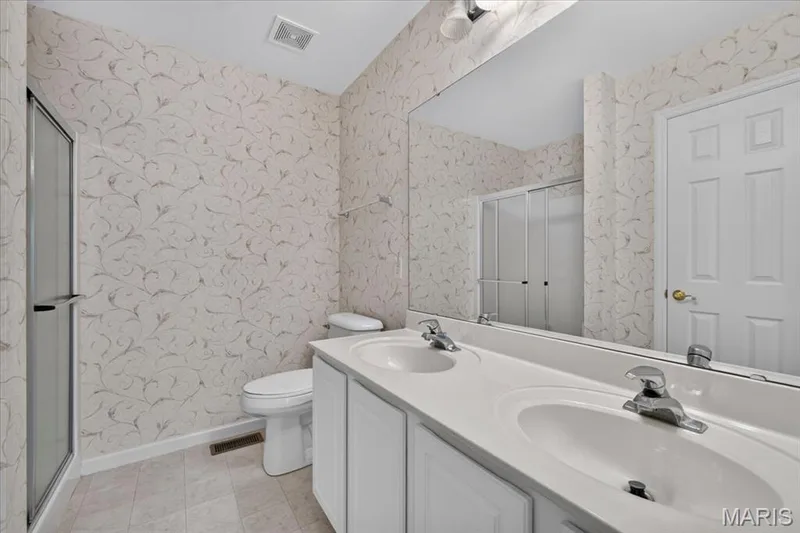 51 Huntgate Drive #9A, St Peters, MO 63376 — listing photo 20 of 32
