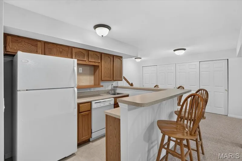 51 Huntgate Drive #9A, St Peters, MO 63376 — listing photo 7 of 32