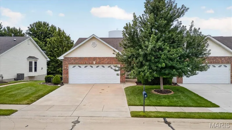 51 Huntgate Drive #9A, St Peters, MO 63376 — listing photo 18 of 32