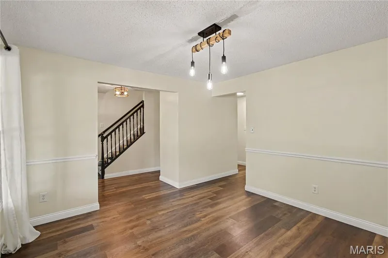 Separate dining room — 22 Normandy Drive, Lake St. Louis, MO 63367