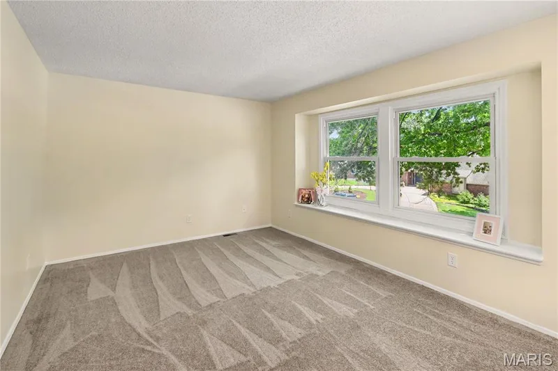 Bedroom 3 w/new carpet — 22 Normandy Drive, Lake St. Louis, MO 63367