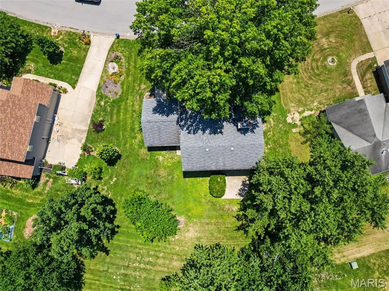 22 Normandy Drive, Lake St. Louis, MO 63367 — listing photo 35 of 43