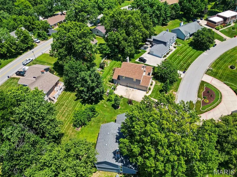 22 Normandy Drive, Lake St. Louis, MO 63367 — listing photo 36 of 43