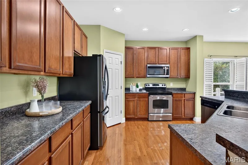 1304 Forest Way, Wentzville, MO 63385 — listing photo 28 of 54