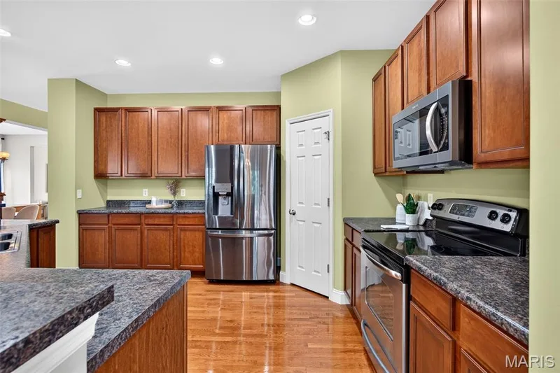 1304 Forest Way, Wentzville, MO 63385 — listing photo 29 of 54