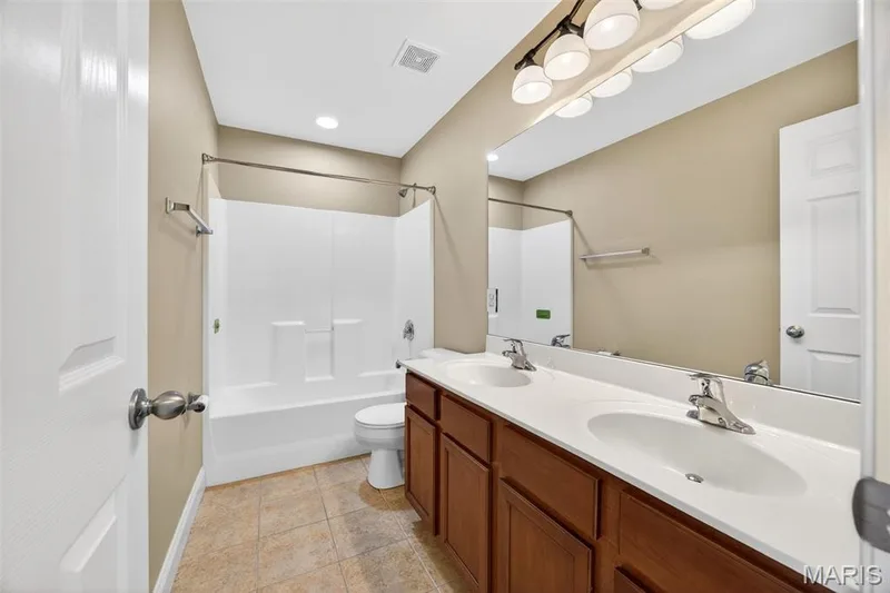 1304 Forest Way, Wentzville, MO 63385 — listing photo 40 of 54