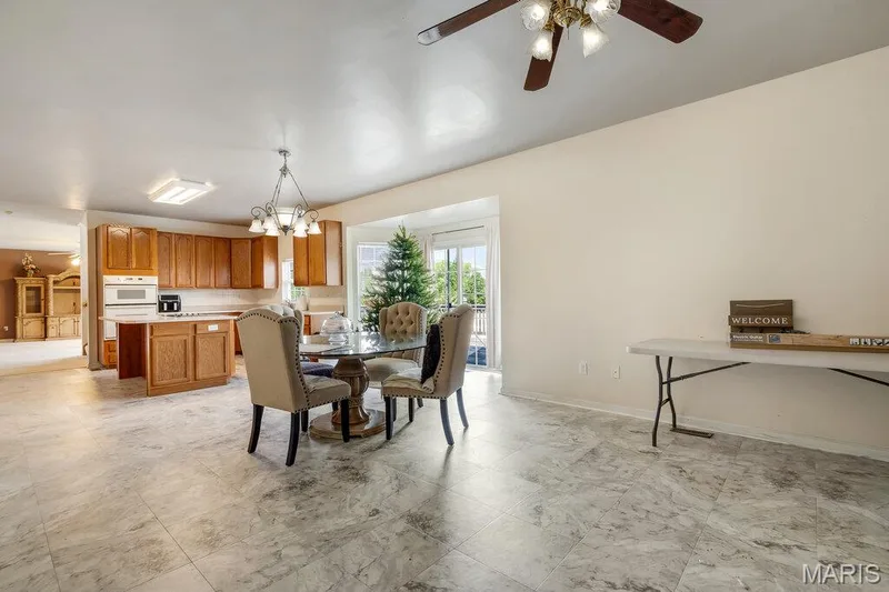 801 Dacotah Drive, Dardenne Prairie, MO 63368 — listing photo 22 of 53