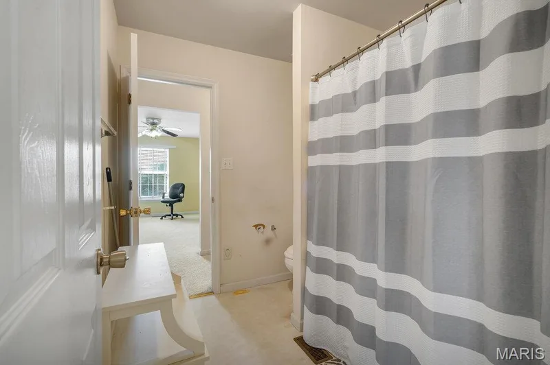 801 Dacotah Drive, Dardenne Prairie, MO 63368 — listing photo 32 of 53