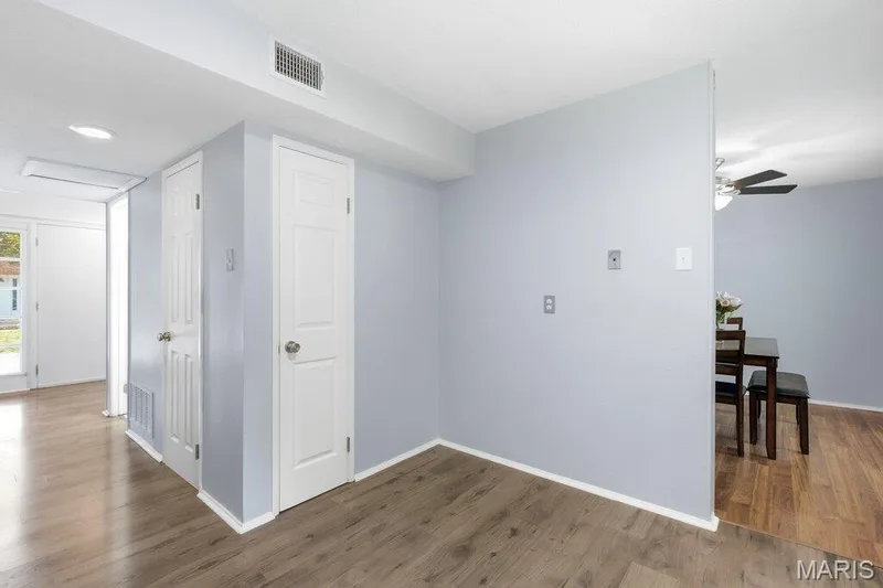 13423 Forestlac Drive, Chesterfield, MO 63141 — listing photo 12 of 40