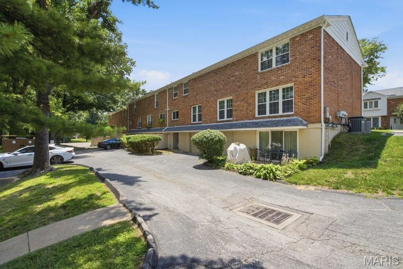 13423 Forestlac Drive, Chesterfield, MO 63141 — listing photo 35 of 40