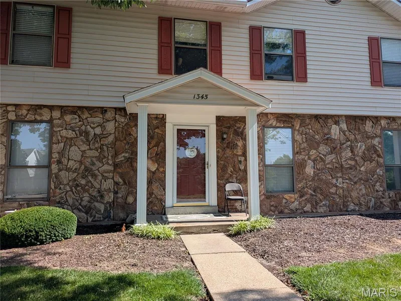 1345 Sunburst Drive #B, O'Fallon, MO 63366 — listing photo 2 of 3