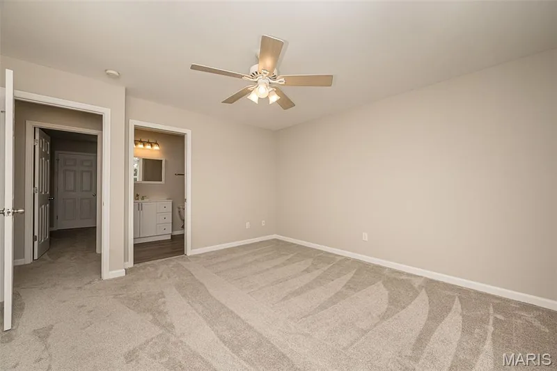 1319 N 4th Street, St Charles, MO 63301 — listing photo 13 of 36