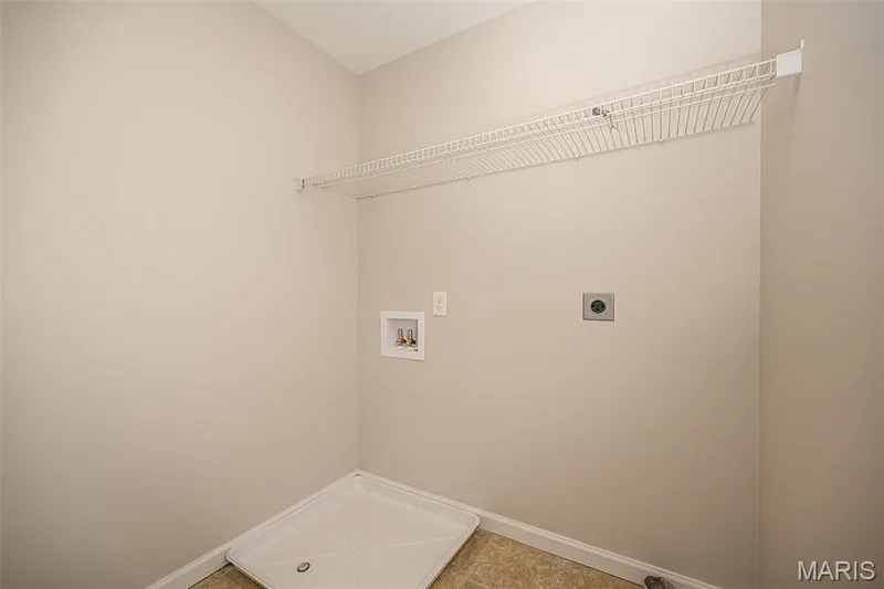 1319 N 4th Street, St Charles, MO 63301 — listing photo 17 of 36
