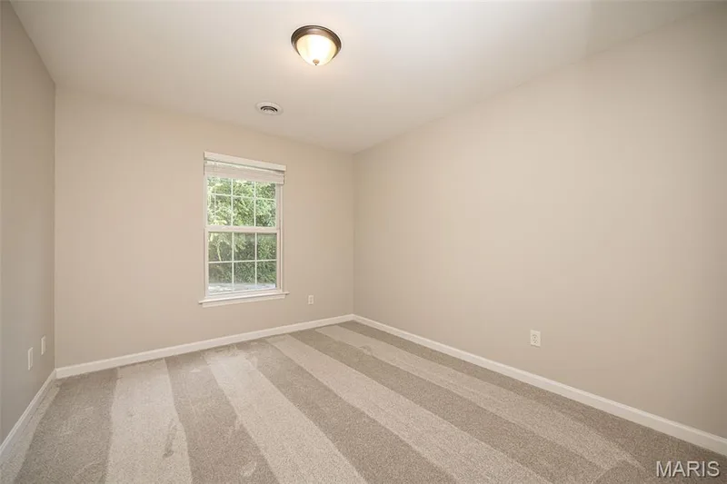 1319 N 4th Street, St Charles, MO 63301 — listing photo 18 of 36