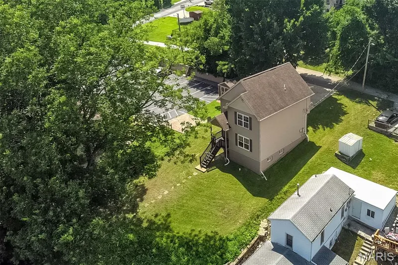 1319 N 4th Street, St Charles, MO 63301 — listing photo 32 of 36