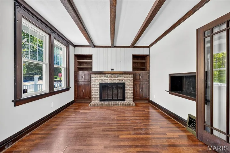 2103 W Randolph Street, St Charles, MO 63301 — listing photo 7 of 54