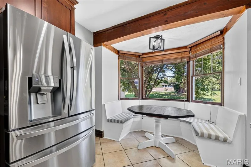 2103 W Randolph Street, St Charles, MO 63301 — listing photo 18 of 54
