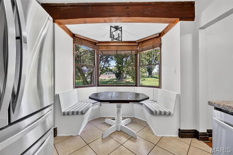 2103 W Randolph Street, St Charles, MO 63301 — listing photo 20 of 54