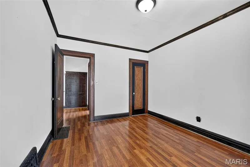 2103 W Randolph Street, St Charles, MO 63301 — listing photo 24 of 54