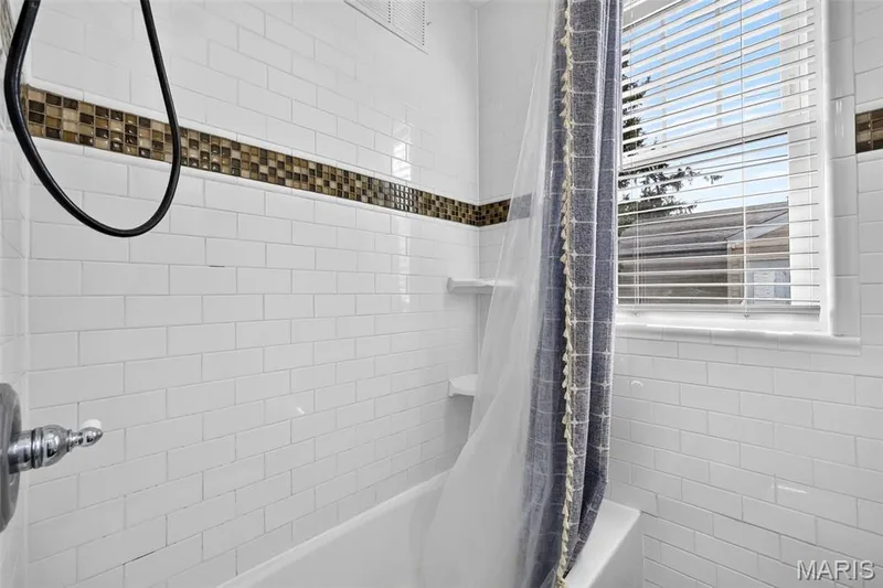 2103 W Randolph Street, St Charles, MO 63301 — listing photo 32 of 54